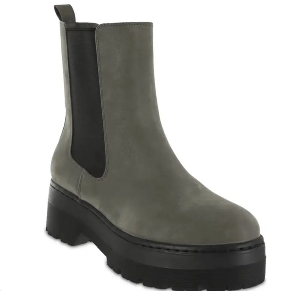 Mia Chelsea Boot